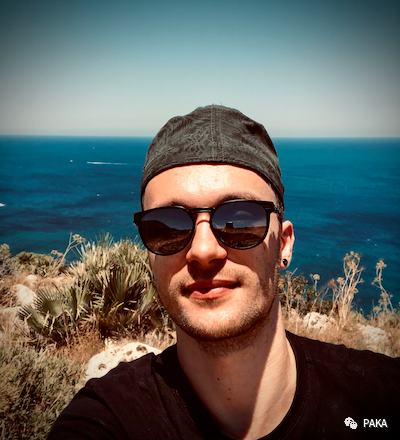 读懂最强NFT协议RMRK：像HTML一样灵巧的NFT协议多资源NFT（Muti-resource NFT）
NFT 自定义字段（Custom Fields）
可嵌套 NFT（Nested NFT）
NFT DAO ：碎片化拥有
RMRK的技术方案
Token经济模型
团队主要成员
融资情况
小结