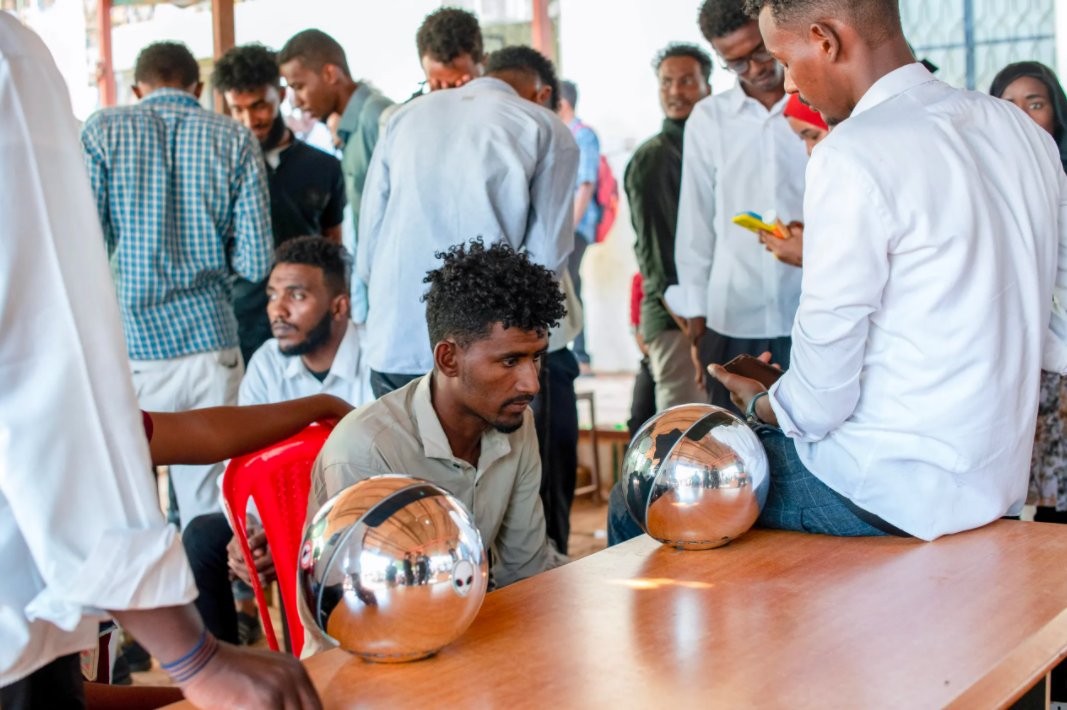 
      30亿美元的乌托邦概念 Worldcoin的社会学实验