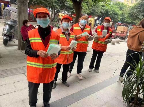 
      冬日融暖意 友邦千盛 友益小站 为爱而来