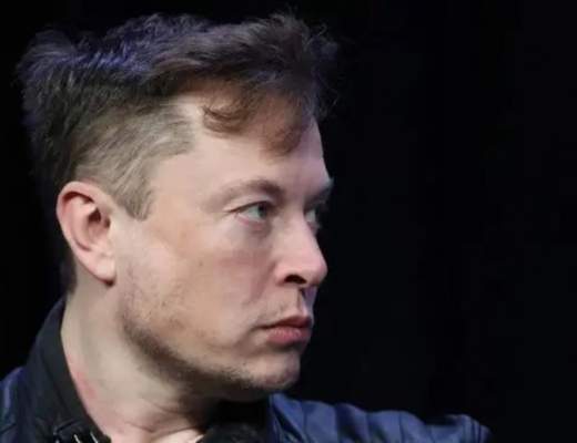 
      马斯克炮轰苹果  要“自己造手机”？随后闪和称误会已经解除