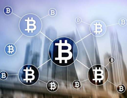 
      比特币保持在 17,000 美元 这是加密专家的看法