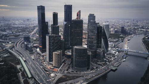 
      聚合平台LLT全新元宇宙链游链商等生态布局引发新一轮行业热潮