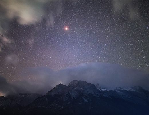 
      爆抢秒光 瞬间售罄 为何“茂险家”NFT数字藏品这么火？