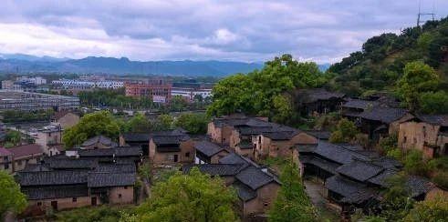 
      莲都旅游微改造：微改造让碧湖发展更进一步