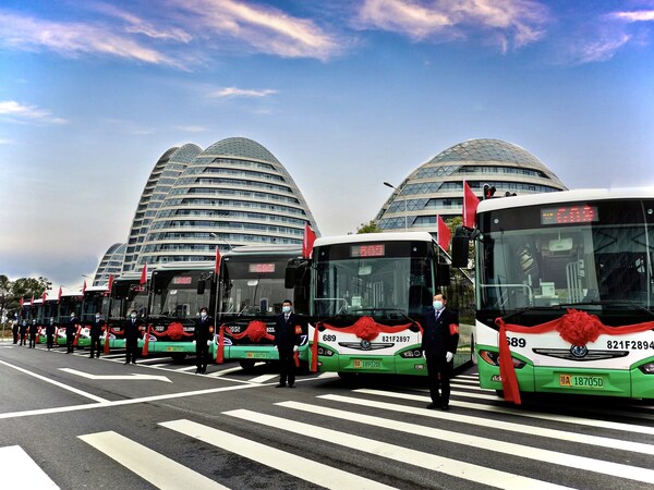 
      首批50台氢能源通勤车交付 众宇助力武汉氢能推广规模再上台阶