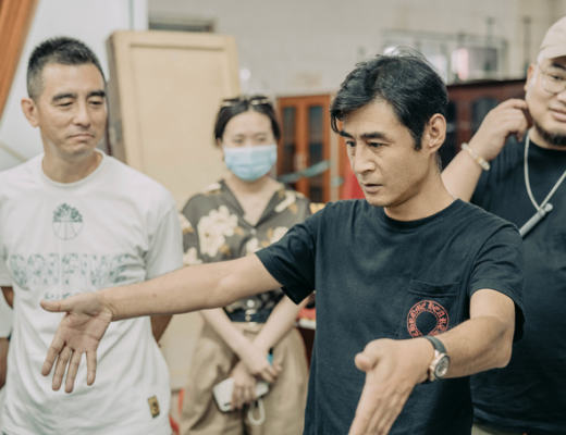 豆瓣8.4 风吹半夏为何能成为爆款