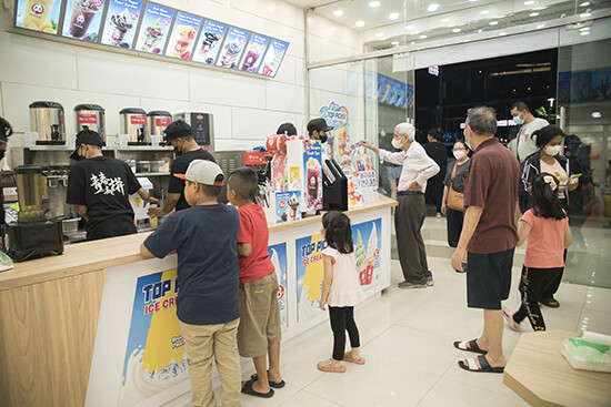 
      对标MIXUE蜜雪的WEDRINK茶主张,进军印尼市场!