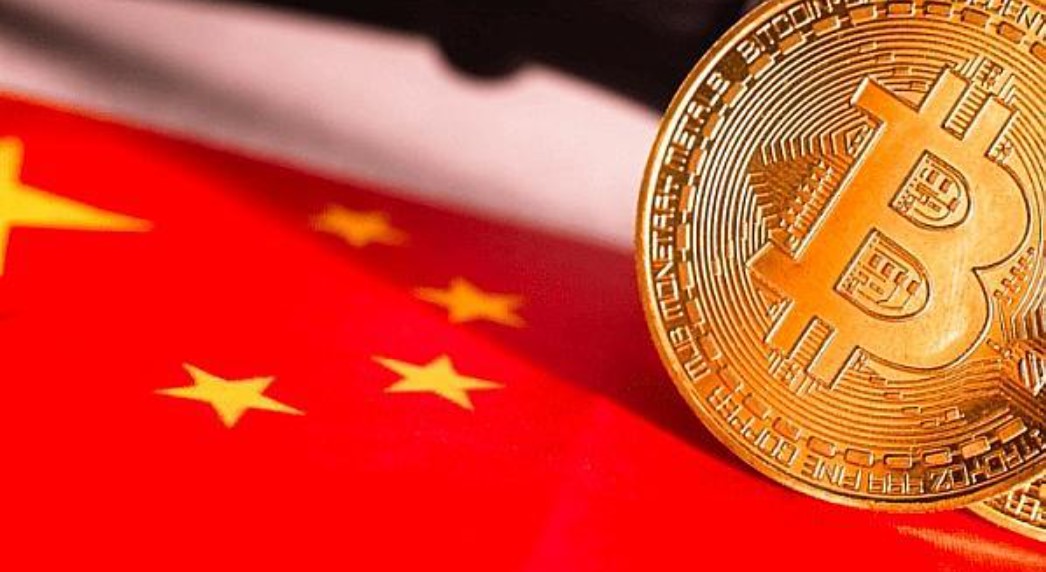 
      炒币犹如赌博？巴菲特“黄金搭档”芒格：应效仿中国禁止加密