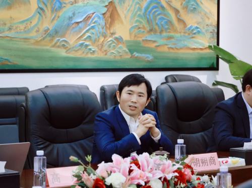 
      相互学习促提高 交流研讨共发展