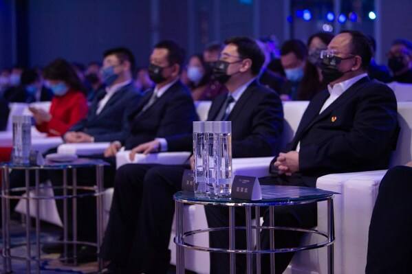 
      VOSS连获黑珍珠餐厅指南官方推荐 在高端餐饮渠道实现跨越增长