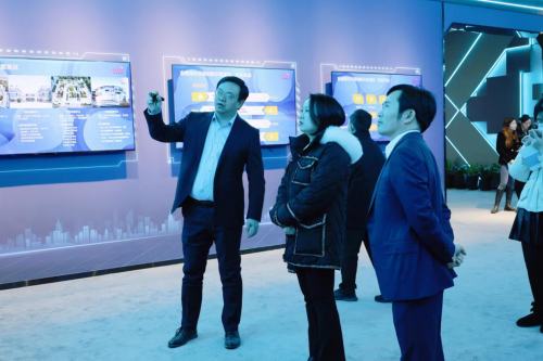 
      相互学习促提高 交流研讨共发展