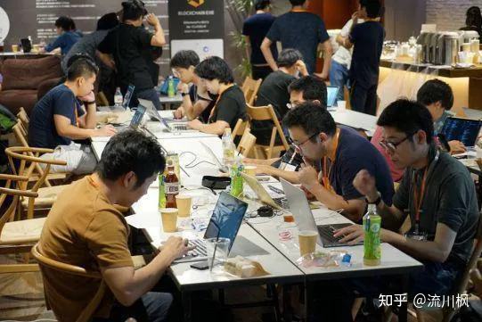 
      第一个百万流量关注的AI明星项目CNTM来了