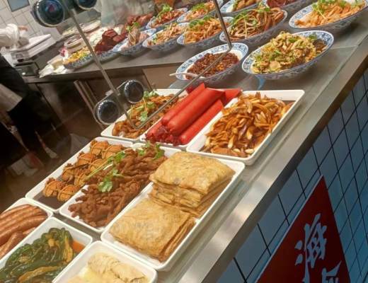 
      卤味市场疫后激增,群雄逐“卤”,佬街佬味“轻量”项目出圈