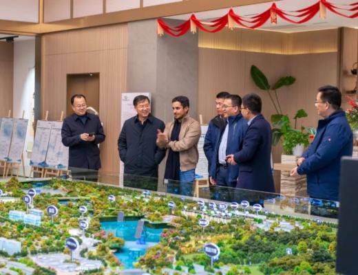 
      跟随卡塔尔王室 一览中颐龙湖康养小镇康居风采