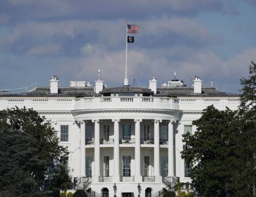 
      FTX崩盘的牺牲品？Silvergate惨遭挤兑恐破产