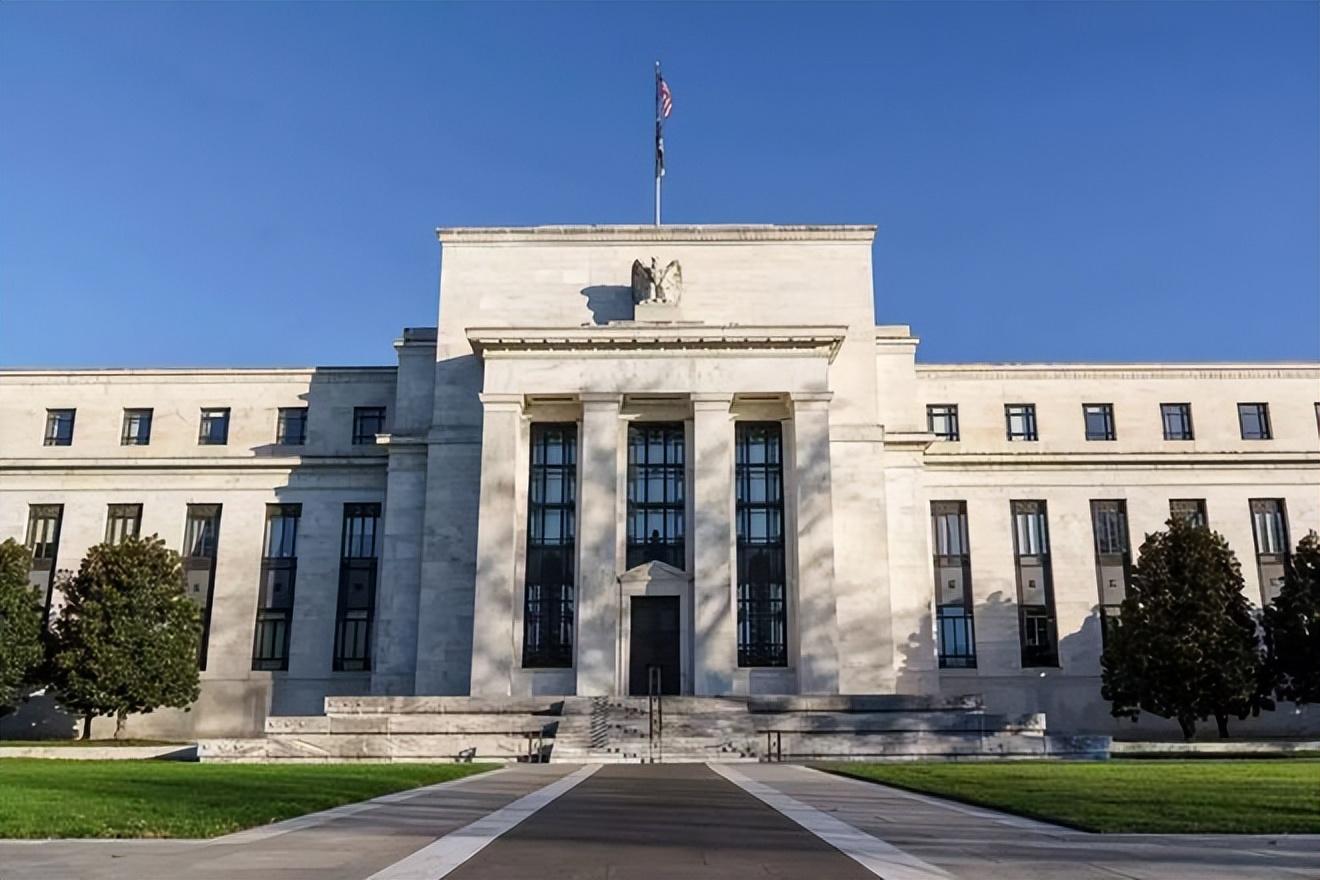 
      回顾鲍威尔讲话要点(关于货币政策的部分)