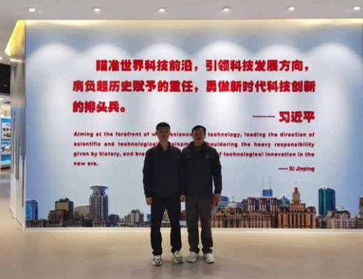 龙牌汽车奥威科技打造中国第一款超级电容包