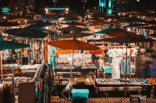 
      市井消费  尽显中国经济“韧劲”