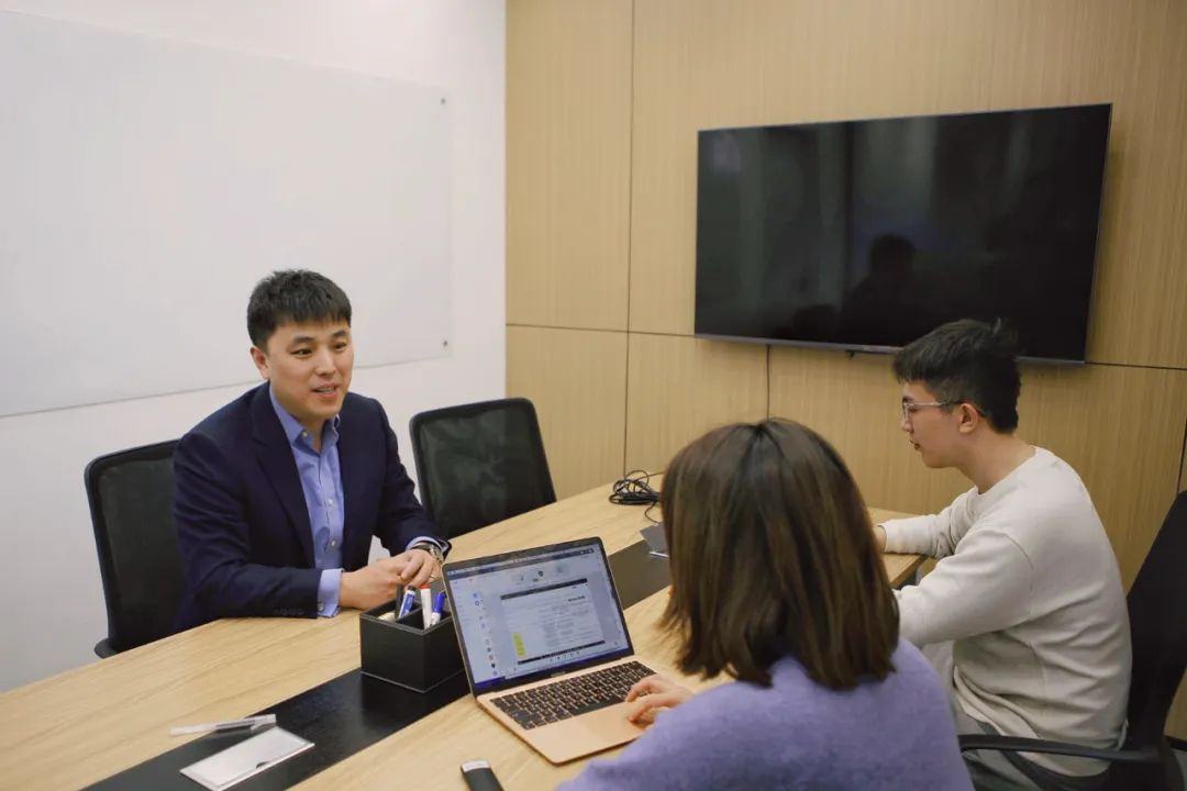 
      “最好的创业者定义最好的FA” 入行三年  他为什么能斩获十余家生物医疗独角兽？