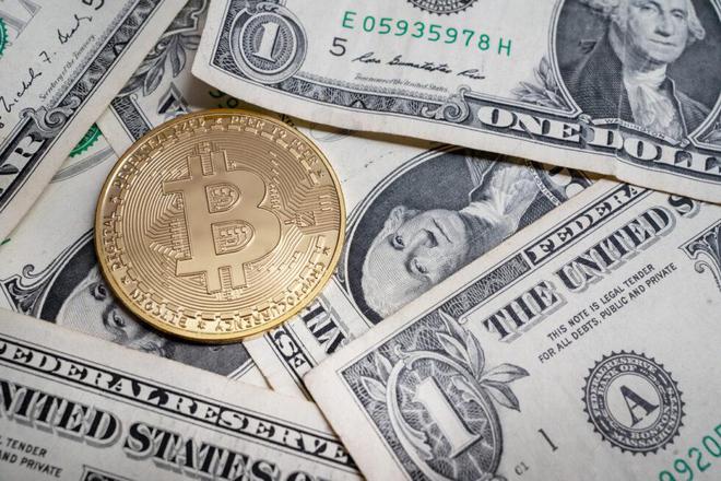 
      从加密热到货币之王：比特币取代美元成为全球储备的潜力